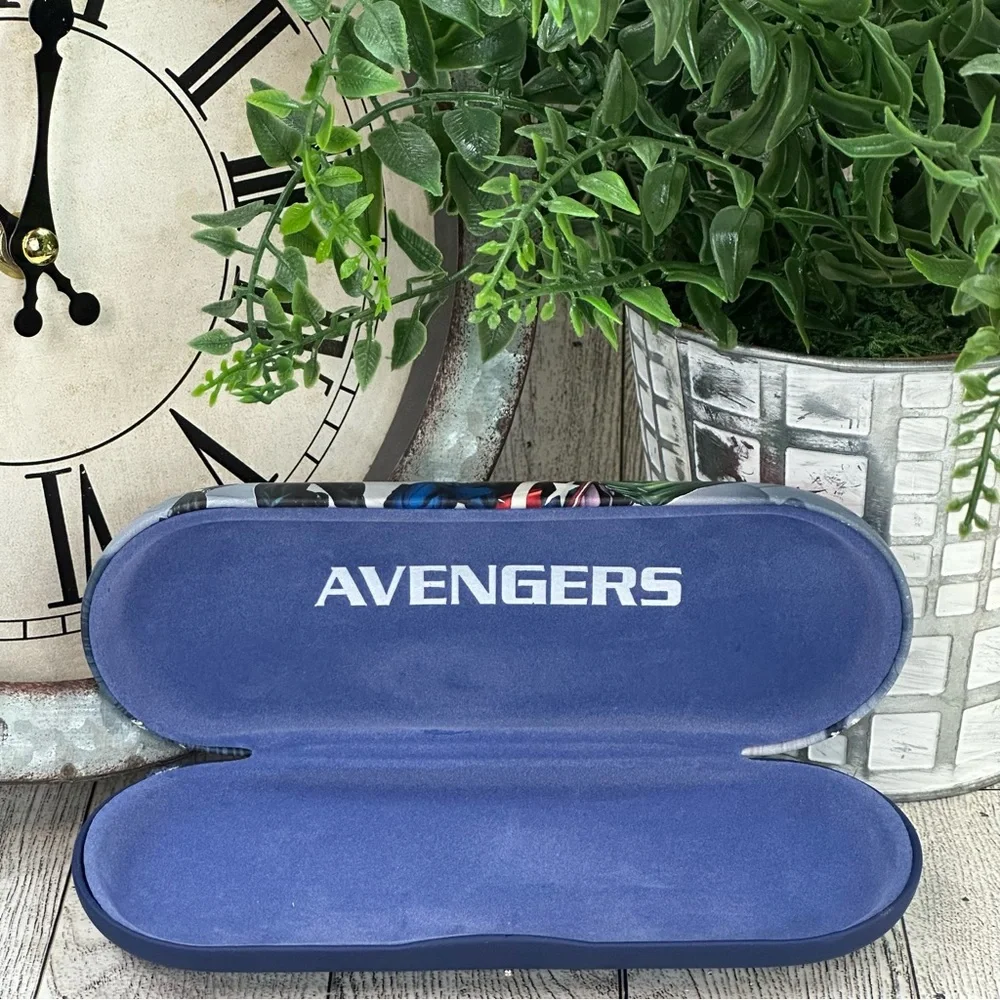MARVEL - Avengers Kids Glasses Case